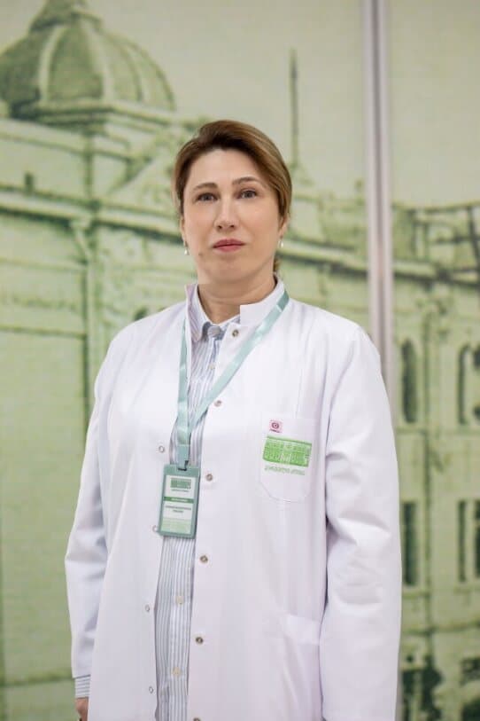 ლელა წარია